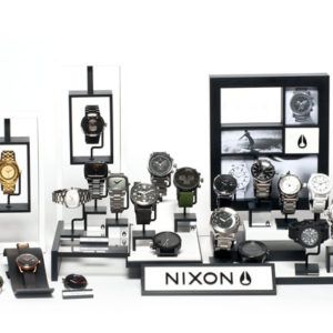 DCA - Nixon - présentoir montres